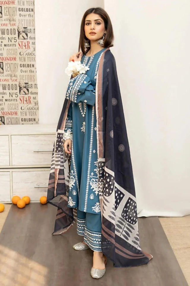 3 Pcs Women's Unstitched Embroidered Suit